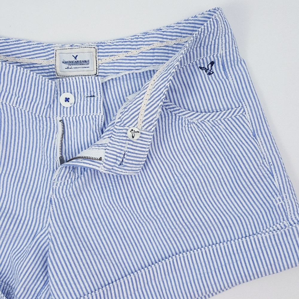 AMERICAN EAGLE OUTFITTERS Blue Striped Quality Linen Style Shorts